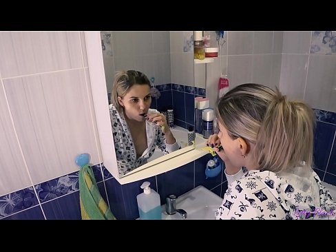 ❤️ Pijamaz jantzitako gazteekin ahozko esperma amaitzen da ipurdian - Letty Black ❤️ Pornografia besterik ez %eu.sexera.ruan